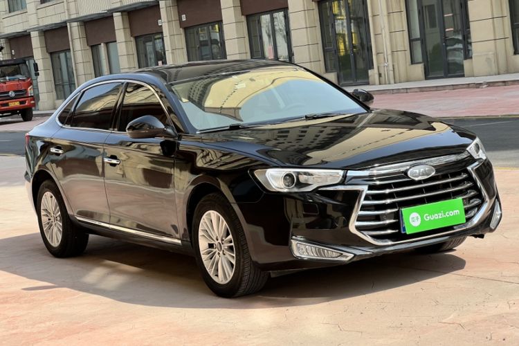 Used JAC Group Refine A60 2017 1.5 TGDI Automatic Luxury Model Exterior 4