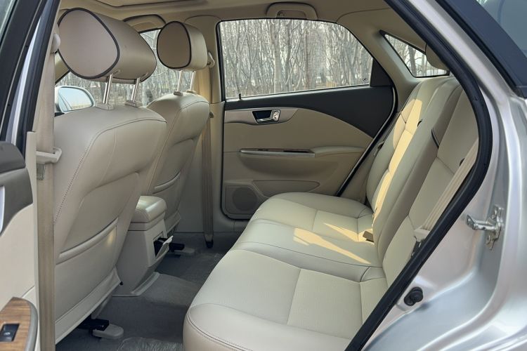 Used Buick Excelle 2013 1.5L Manual Classic Model