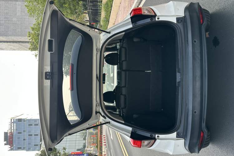 Used Honda Vezel 2020 1.5L CVT Pioneer Edition
