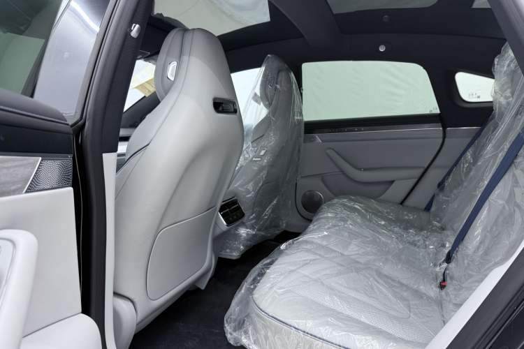 Used Hima Luxeed S7 2024 Pro Model
