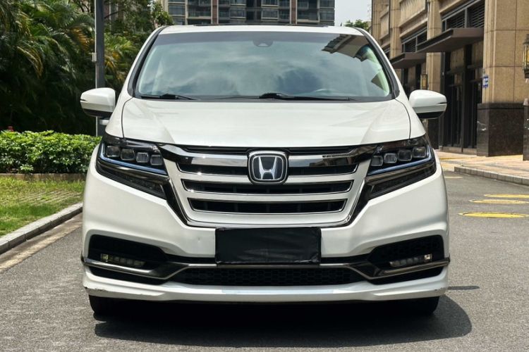 Used Honda Elysion 2019 2.0L Hybrid Luxury Edition
