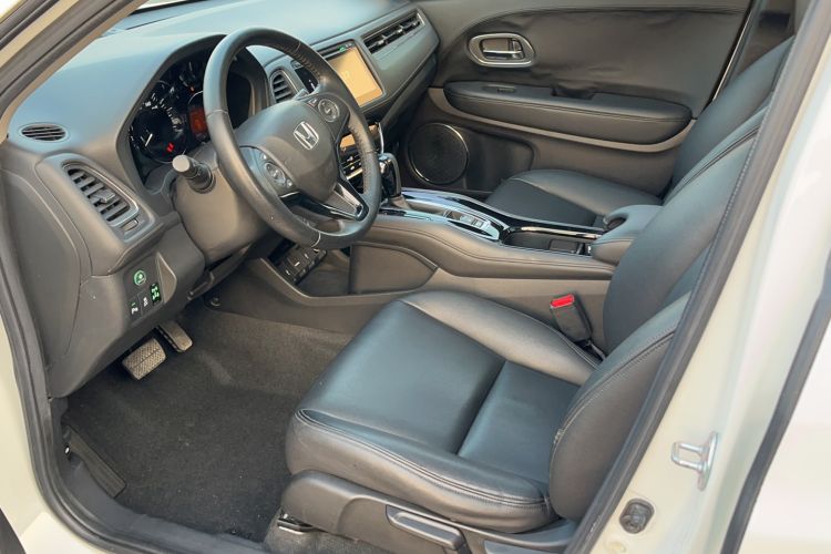 Used Honda Vezel 2015 1.8L CVT 2WD Luxury Model
