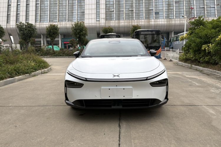 Used XPeng P7+ 2024 Long-Range Max Exterior 1