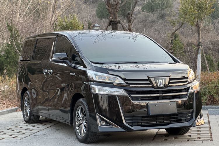 Used Toyota Vellfire 2023 Crown Dual-Engine 2.5L HV Prestige Edition