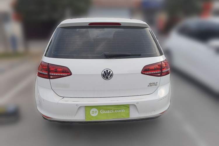 Used Volkswagen Golf 2017 230TSI Automatic Comfort Edition – Celebrating Milestone of One Million Units
