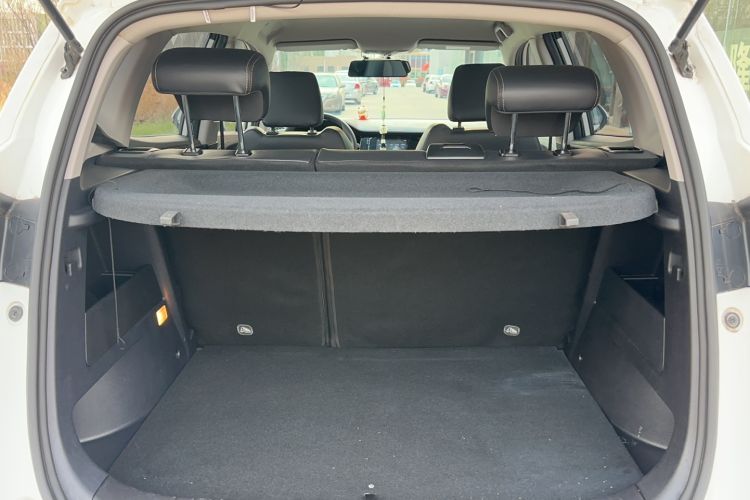 Used CHANGAN CS15 2019 1.5L Manual Entry-Level Version China VI Standard Interior 10