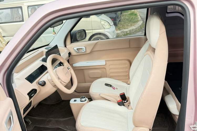 Used Geely Galaxy Panda 2023 Panda Mini 200km Endurance Bear