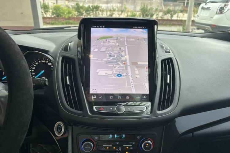 Used Ford Kuga 2019 EcoBoost 180 Two-Wheel-Drive Titanium Plus Model China VI Standard