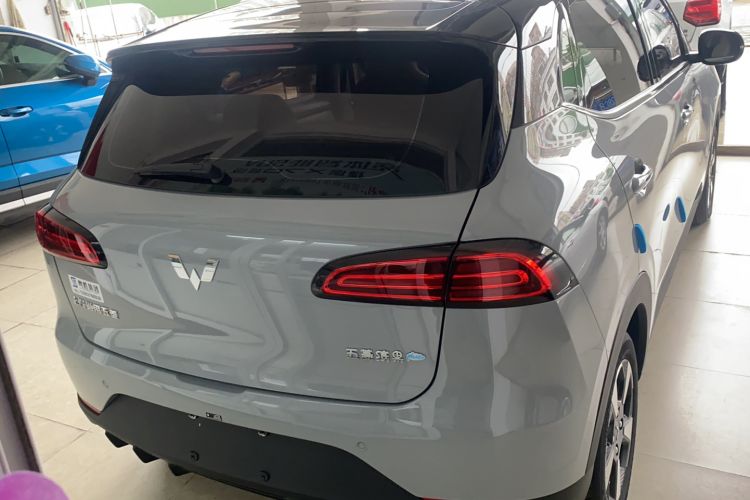 Used Wuling Bingo PLUS 2024 330 km Range Five-Seater Version