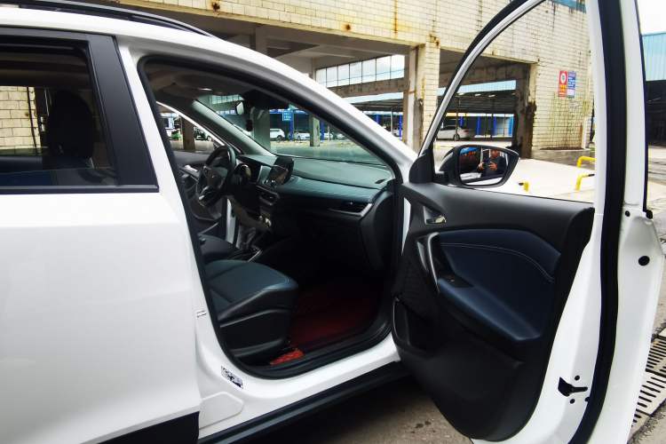 Used Chevrolet Trax 2019 Redline 335T CVT Luxury Edition China VI Standard
