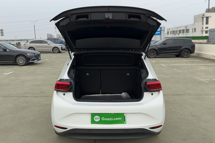 Used Volkswagen ID.3 2025 Revised Version Smart Edition Outstanding Grade Trunk