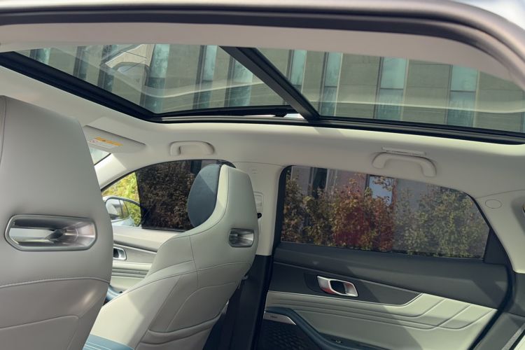 Used Changan UNI-K iDD 2023 Zhidian iDD 1.5T 135km Smart & Fun Model