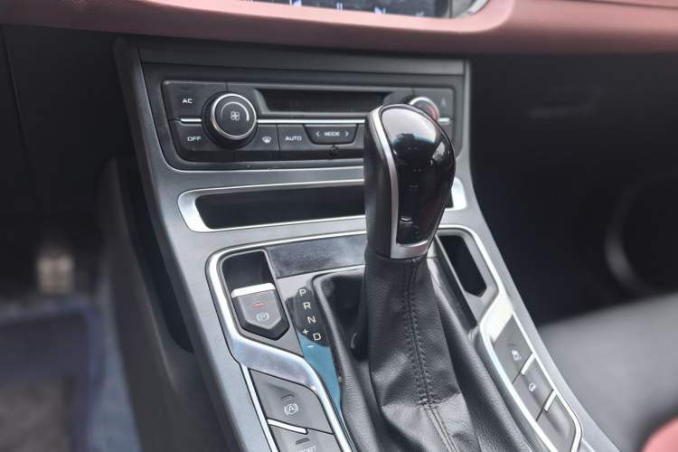 Used Geely Auto Vision S1 2019 Upgraded Model 1.5L CVT Luxury Version