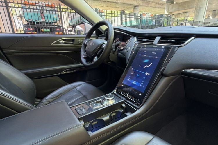 Used Ford Taurus 2019 EcoBoost 245 Premium Edition Interior 5