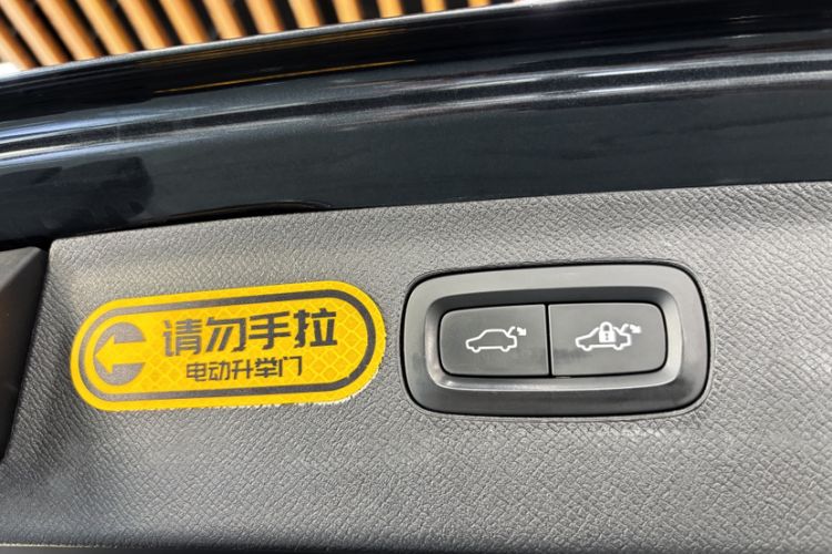 Used Volvo XC90 2018 T5 Zhiyi Edition 5-seater
