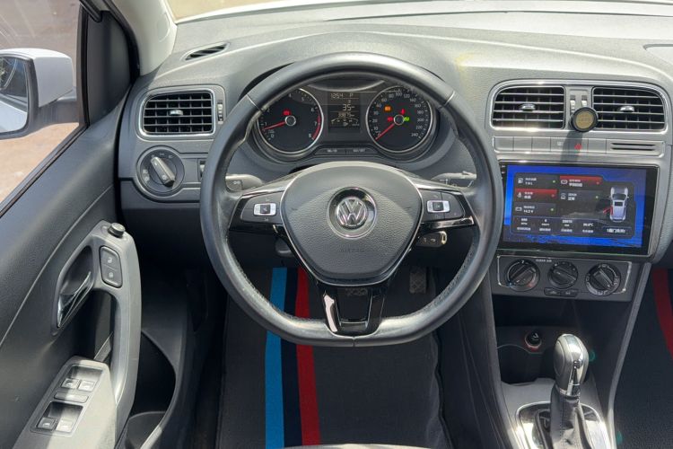 Used Volkswagen Polo 2016 1.6L Automatic Comfort Model