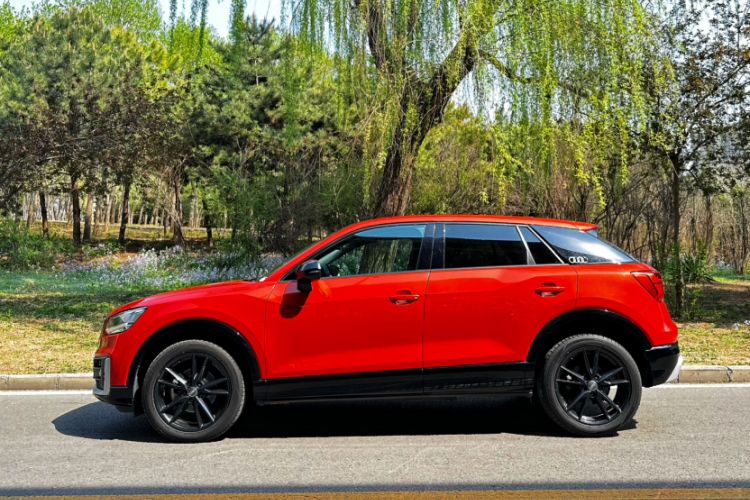 Used Audi Q2L 2018 35 TFSI Launch Exclusive Edition China VI Exterior 4