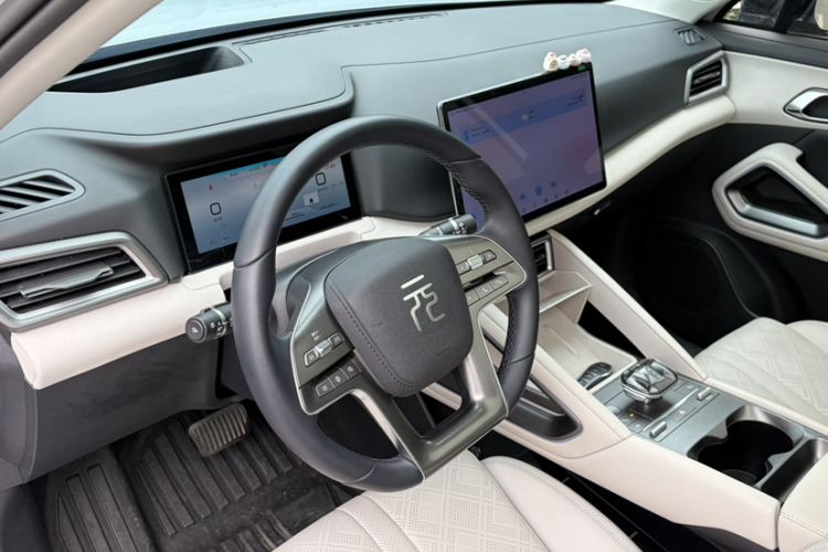 Used BYD Yuan UP 2024 401KM Beyond Edition Interior 6