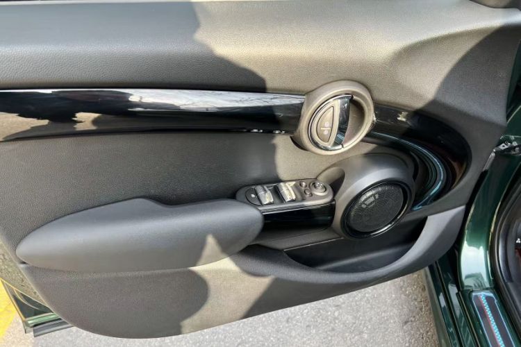 Used MINI MINI 2018 1.5T COOPER Racing Edition Five-Door Version