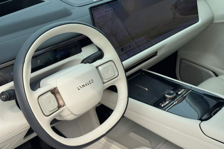 Used Lynk & Co 900 2025 2.0T Ultra