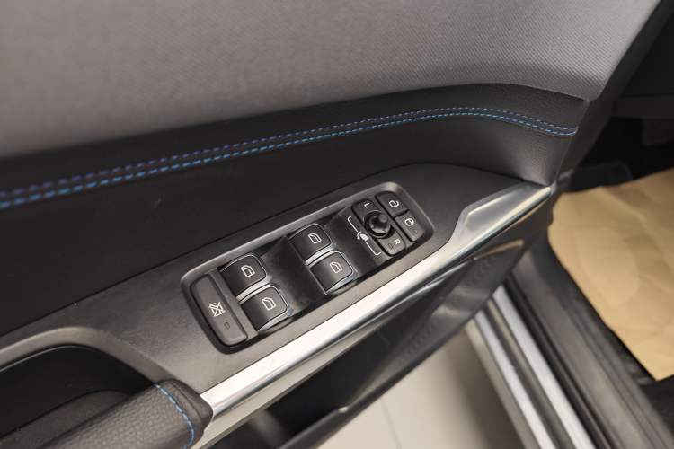 Used Lynk & Co 01 EM-P 2018 1.5T PHEV JingPro National Emission Standard V
