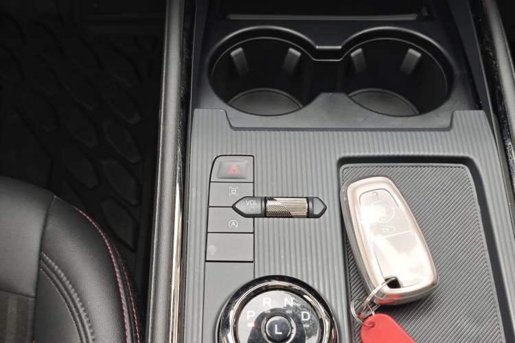 Used Ford Mondeo 2023 EcoBoost 180 Comfort Model Gear Lever