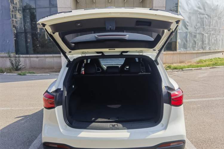 Used MG HS 2019 30T Automatic 2WD Trophy Supreme Edition China VI Standard
