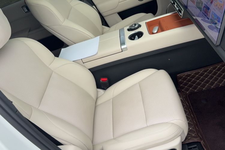 Used Li Auto L7 2023 Air model
