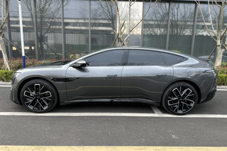 Used Avatr 12 2025 Year Updated Ultra Extended-Range Version Exterior 1