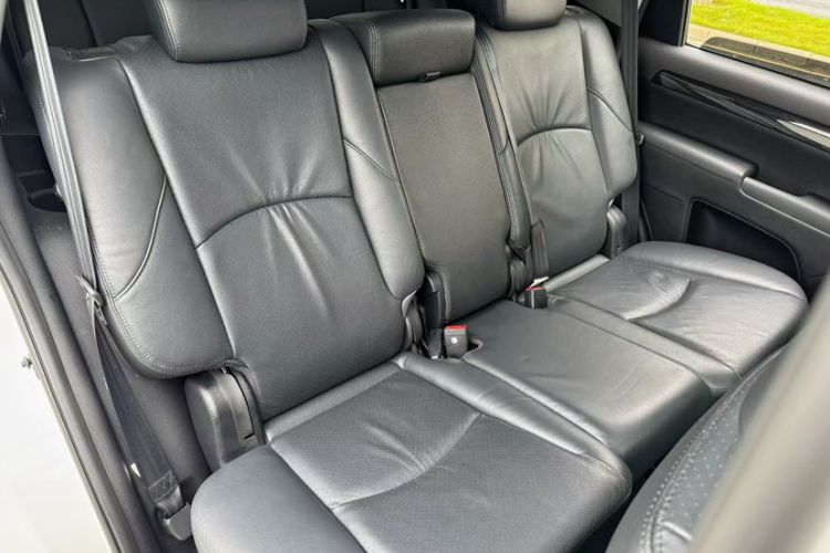 Used Kia Borrego 2015 3.8L Luxury Edition China IV
