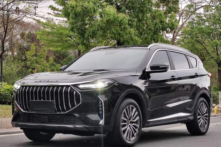 Used JETOUR X70 PLUS 2023 1.6T DCT Stronger 5-Seater