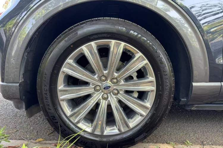 Used Ford Explorer 2020 EcoBoost 285 4x4 Titanium Edition 6 Seats