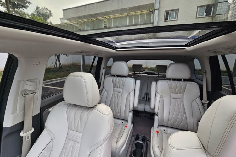 Used GAC Trumpchi GS8 2022 Double-Energy Series 2.0TM Two-Wheel Drive Prestige Edition (6 Seats) Interior 5