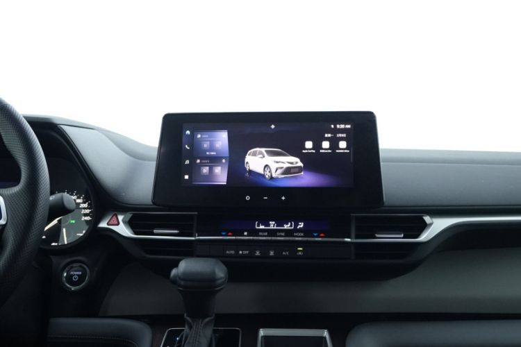 Used Toyota Granvia 2024 2.5L Hybrid Comfort Edition