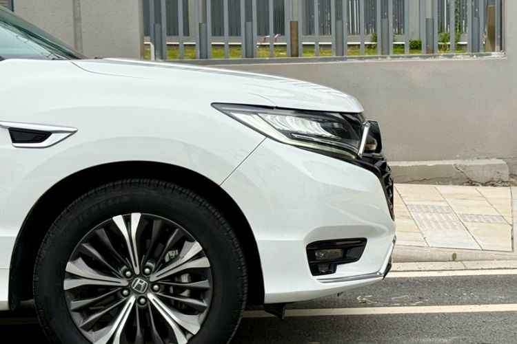 Used Honda UR-V 2020 370TURBO Two-Wheel Drive Luxury Edition Exterior 7