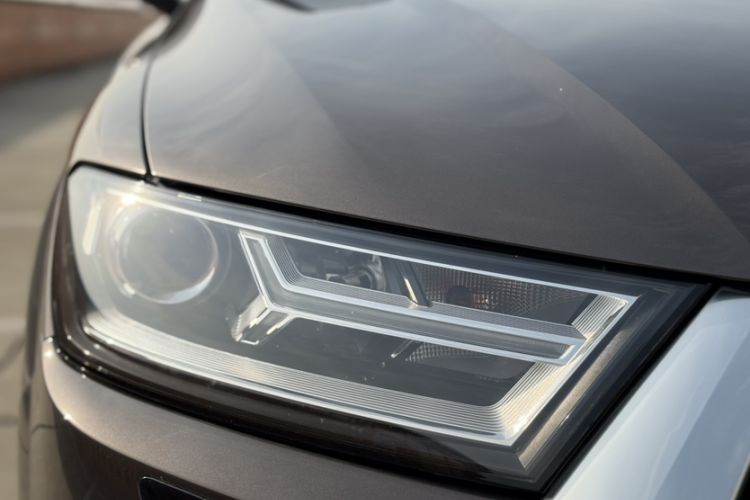 Used Audi Q7 2016 45 TFSI Technology Edition
