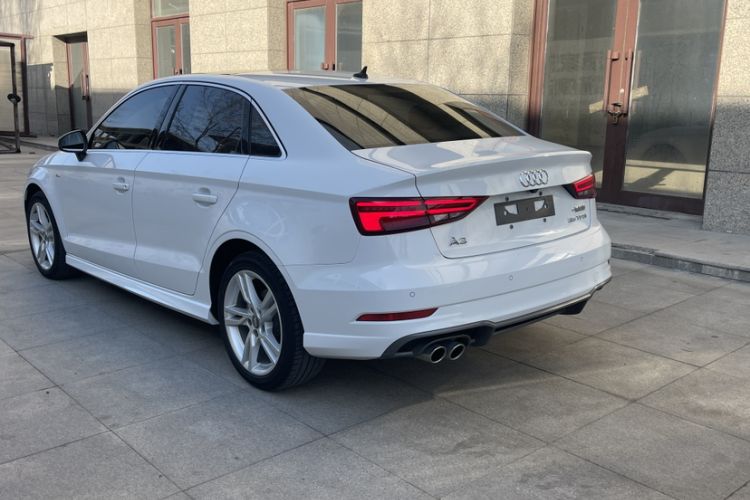 Used Audi A3 2020 Limousine 35 TFSI Fashion Edition China VI Emission Standard Exterior 3