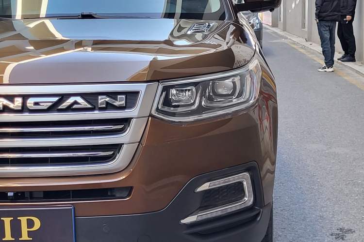 Used CHANGAN CS95 2017 2.0T Two-Wheel Drive Zhitu Edition
