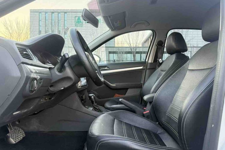 Used Volkswagen Lavida 2018 Classic 1.5L Automatic Fashion Edition China VI Standard