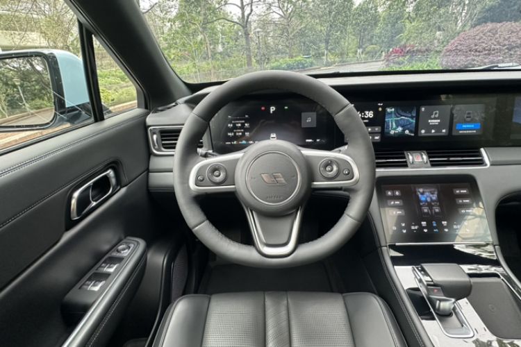 Used Li Auto ONE 2020 Extended-Range 6-Seater Version Interior 1