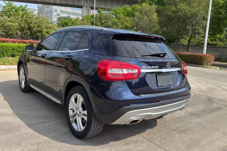 Used Mercedes-Benz GLA 2015 GLA 200 Sport Edition Exterior 9