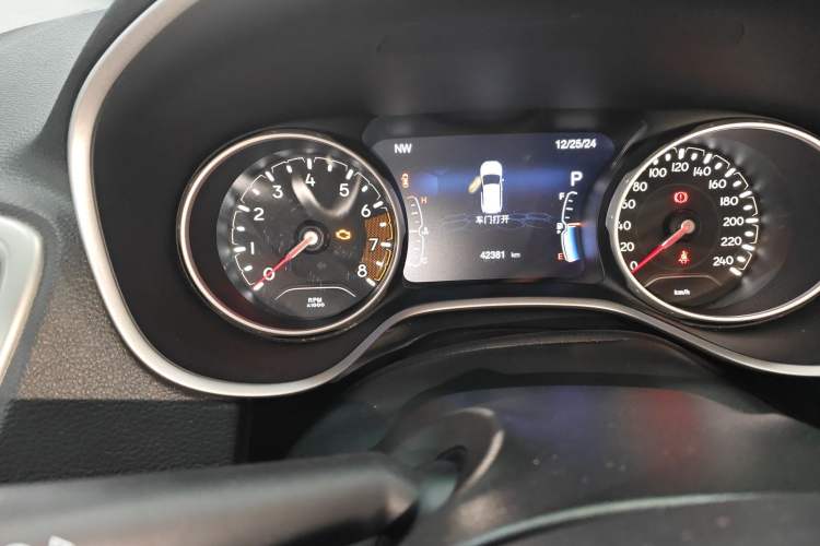 Used Jeep Compass 2017 200T Automatic Family Edition