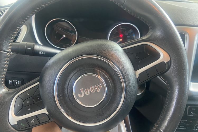 Used Jeep Compass 2017 200T Automatic Family Edition