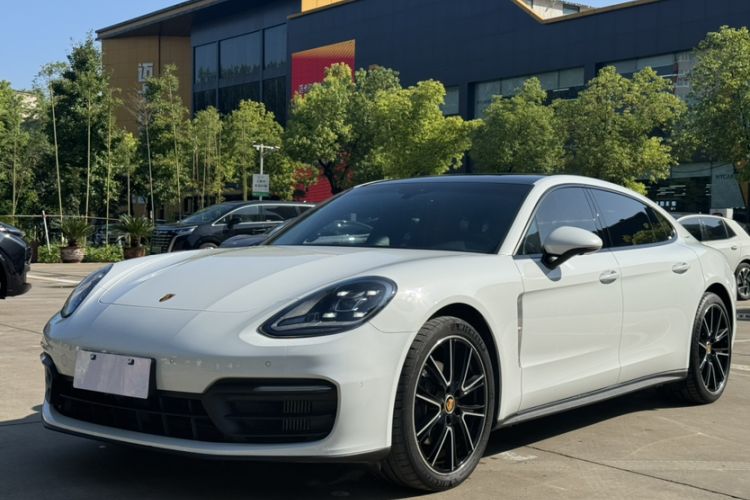 Used Porsche Panamera 2023 Panamera 4 Executive Long Wheelbase 2.9T