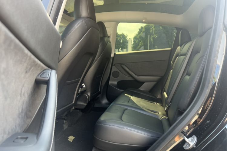 Used Tesla Model Y 2022 Rear-Wheel-Drive Version