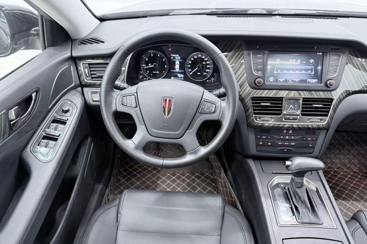 Used Hongqi H7 2021 1.8T Executive Edition
