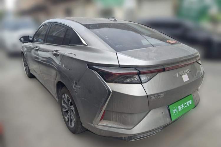 Used Dongfeng Aeolus Yixuan 2021 230T Automatic ZuiFeng Edition
