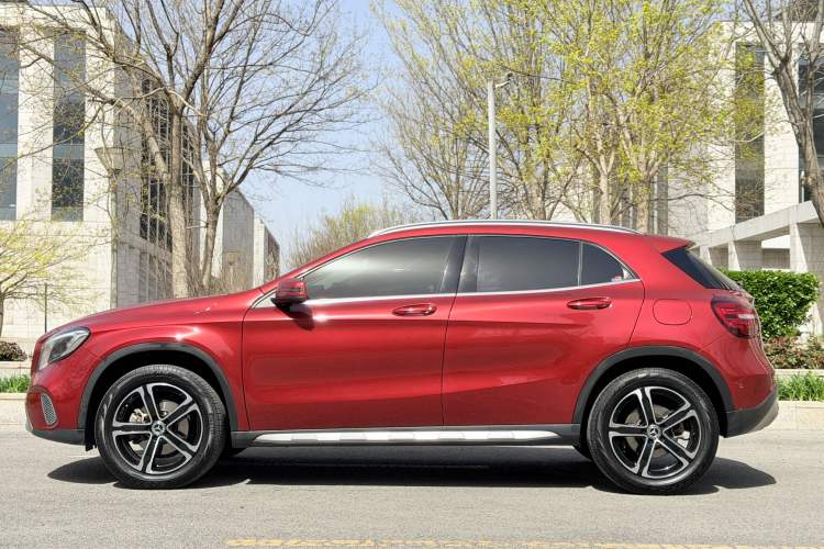 Used Mercedes-Benz GLA 2018 GLA 200 Fashion Model Exterior 3