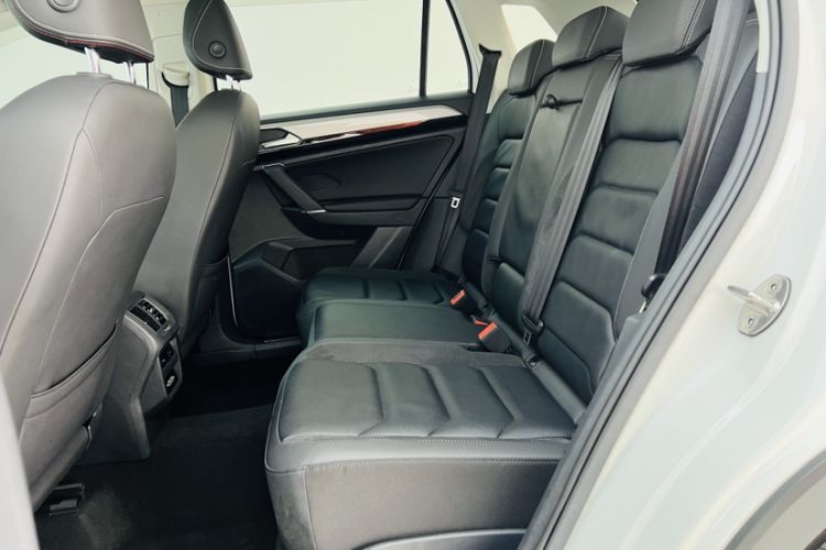 Used Volkswagen Tayron 2019 330TSI Two-Wheel-Drive Luxury Version China V Emission Standard