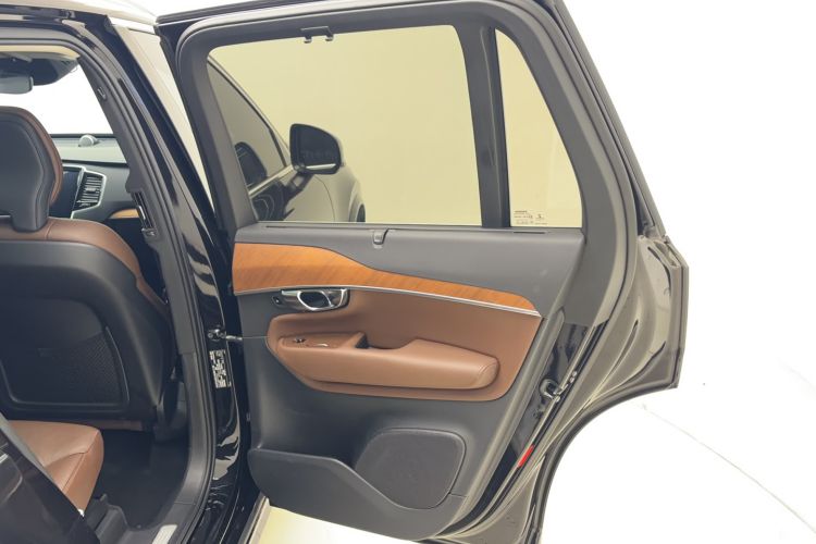 Used Volvo XC90 2019 T6 Zhiyi Edition 7-Seater China VI Standard
